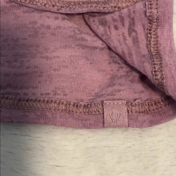 lululemon-Breeze Through Twist Tank - Picture 2 of 2